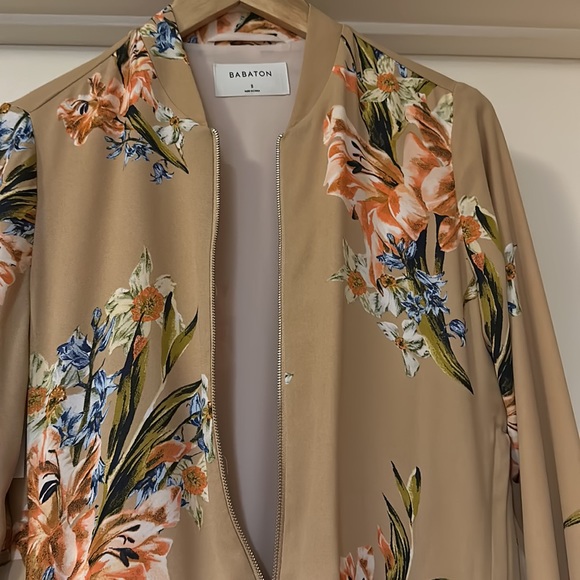 Jacket - Picture 2 of 13